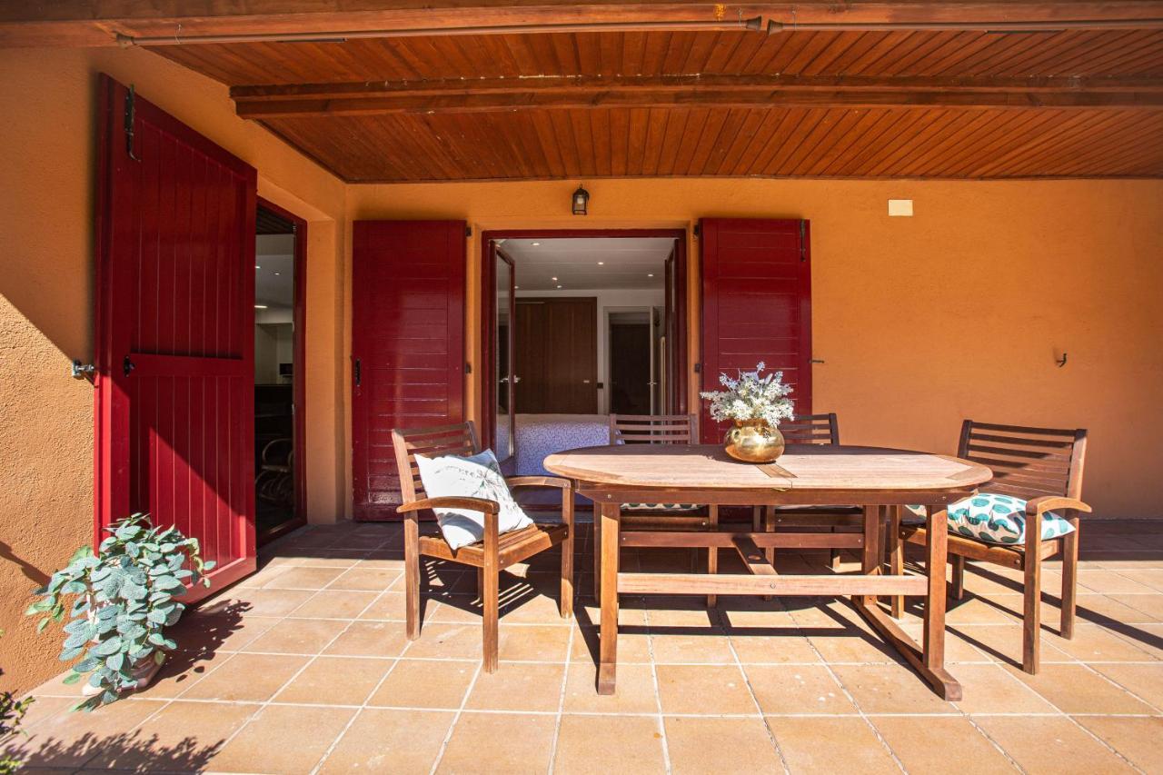 L'Ado Villa Ripoll Exterior photo